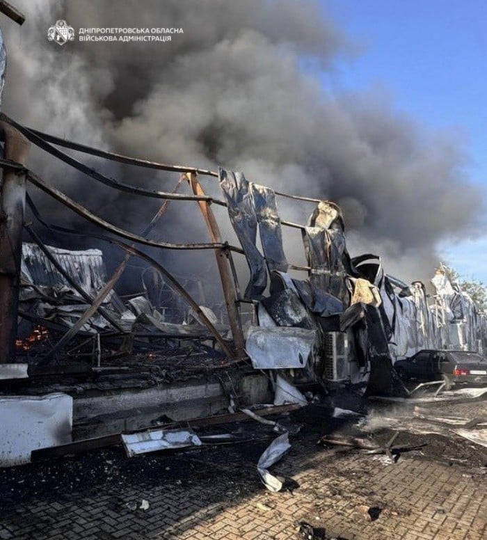 Російські війська вдарили у складах у передмісті Дніпра, фото: Дніпропетровська ОВА