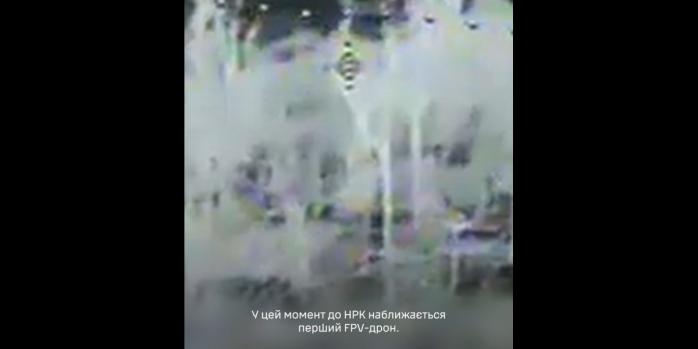 Украинский НРК был атакован двумя вражескими дронами, скриншот видео