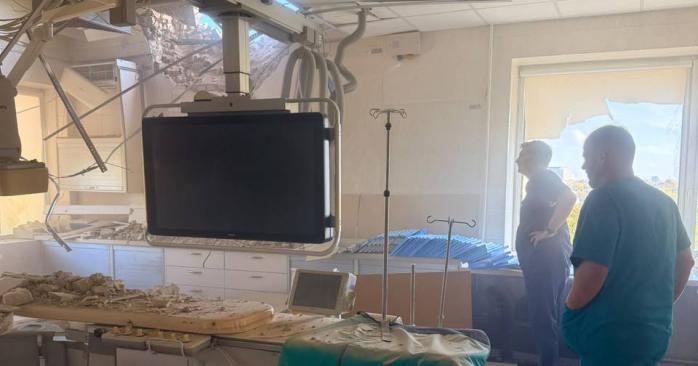 Россияне попали в операционную Института Стражеско в Киеве. Фото: Минздрав