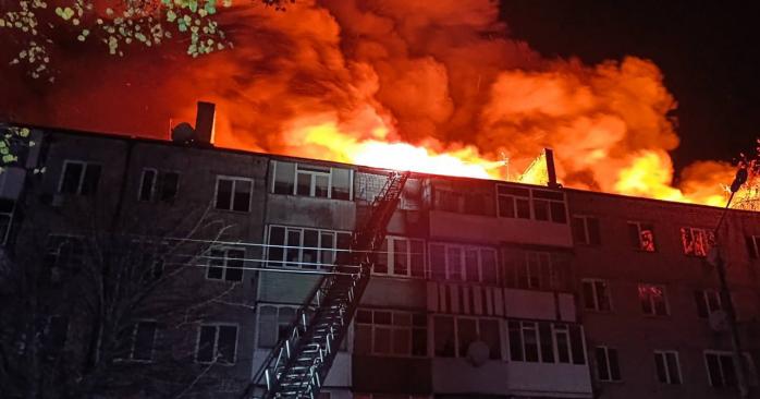 Росіяни атакували ракетами Харків. Фото: 