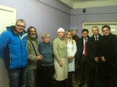 Іноземні дипломати відвідали поранених активістів у київських лікарнях