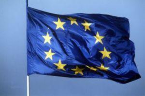 Суд признал незаконным вывешивание флага ЕС на здании Ивано-Франковского облсовета