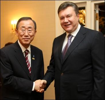 У Сочі відбулася зустріч Януковича з генсеком ООН
