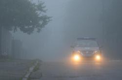 ГАИ призвала водителей к осторожности из-за тумана и гололедицы