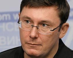 Луценко призвал оппозицию обуздать свой «конституционный зуд»