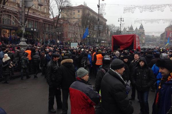 13 «уборщиков» Майдана пожаловались в милицию на митингующих