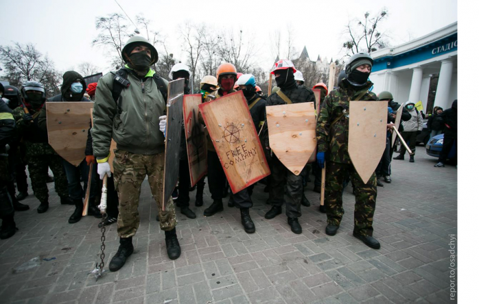 «Правый сектор» и самооборона Майдана назвали условия прекращения огня