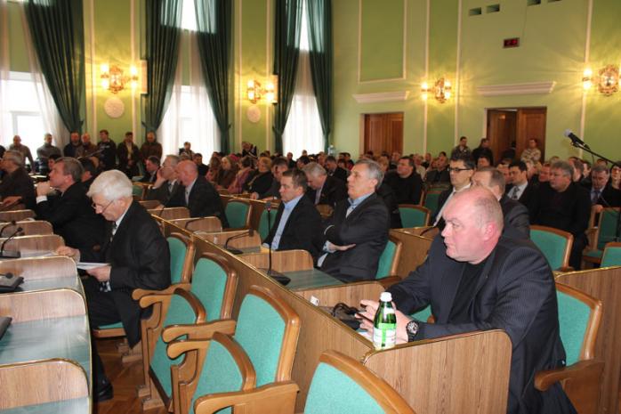 Депутати Херсонської облради засудили сепаратизм і підтримали військових у Криму