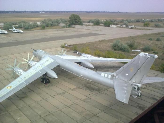В Крыму на украинский аэродром заехали 11 зенитно-ракетных комплексов РФ