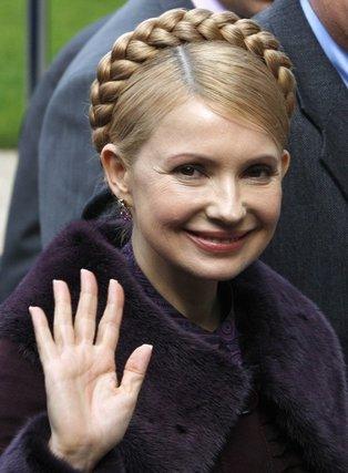 Тимошенко в 2013 году заработала 180 тыс. грн