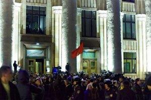 Пророссийские активисты ранили в Харькове трех правоохранителей — Аваков