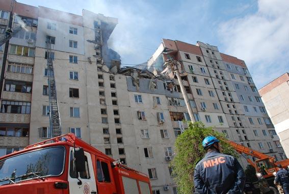 МВС почало розслідувати вибух багатоповерхового будинку в Миколаєві (ФОТО, ВІДЕО)