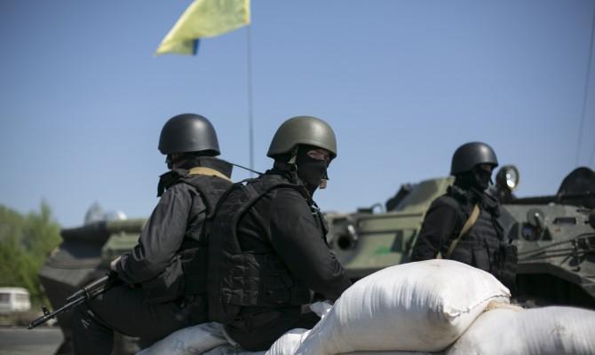 АТО под Славянском: силовики отбили две атаки террористов и окружили город