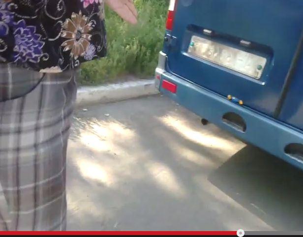 В Краматорске местные жительницы прогнали сепаратистов (ВИДЕО)