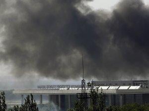 Аваков опублікував фото арсеналу зброї терористів у донецькому аеропорту (ФОТО)