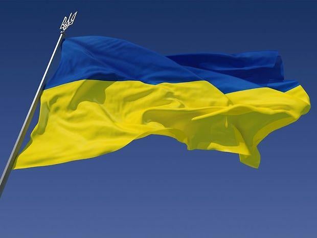 У Красному Лимані на міськраду й управління МВД повернули українські прапори