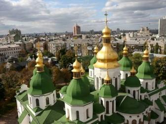 Суд запретил строить офисно-жилой центр на территории Софии Киевской