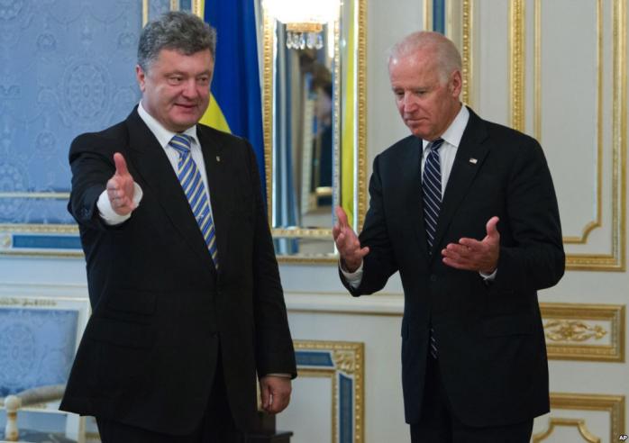 Порошенко обсудил свой мирный план с вице-президентом США