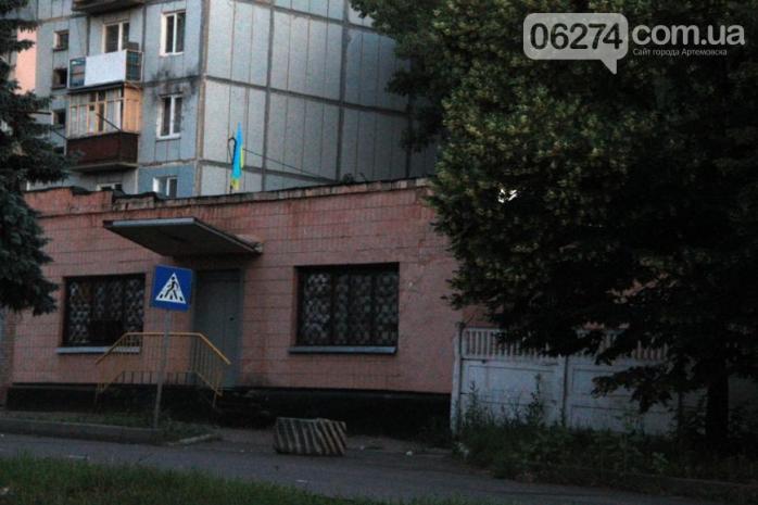 В Артемівську бойовики атакували частину: поранений один військовий (ФОТО)