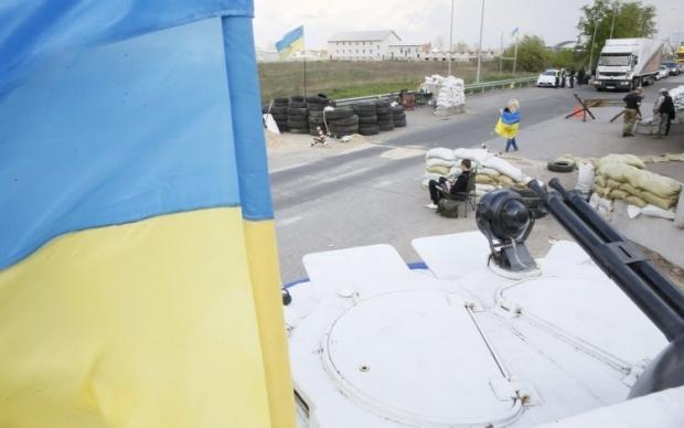 Три блокпоста украинских военных обстреляны боевиками — Тымчук