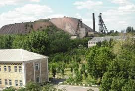 Из-за боевых действий остановились все шахты Ахметова на Луганщине