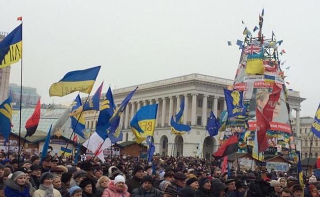 Майдан буде формувати парламентську сотню