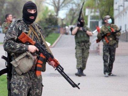 Боевики расстреляли микроавтобус с детьми из детских домов Донбасса — Тымчук