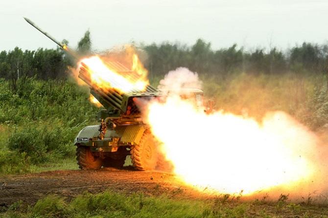 Россия сократила поставки оружия террористам на Донбассе — СНБО