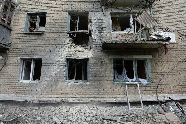 Уночі в Петрівському районі Донецька йшли бої, постраждали п’ятеро жителів
