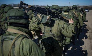 Россия отсылает к границе с Украиной военнослужащих запаса