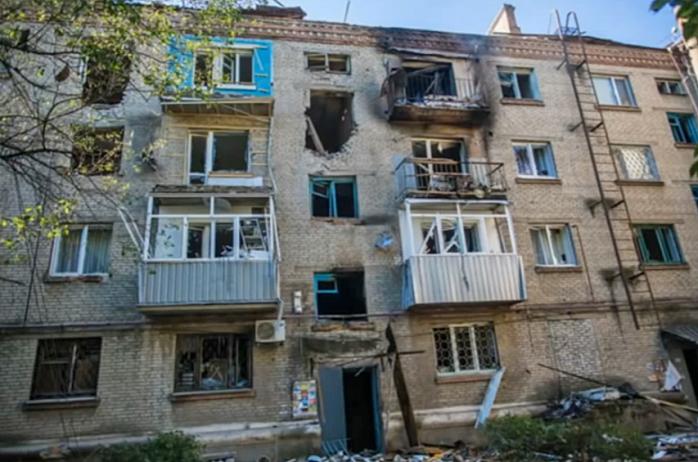В Луганске более трех недель нет воды, света и связи
