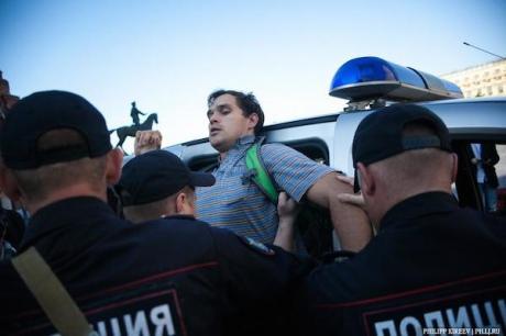 Задержание Дмитрия Монахова