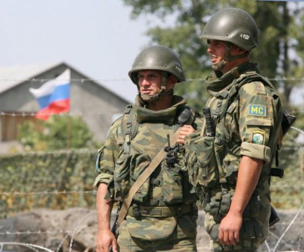 В районе Донецка находится 8 тыс. российских солдат — СМИ