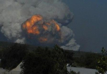 В Донецке произошел взрыв на складе завода химизделий. ФОТО