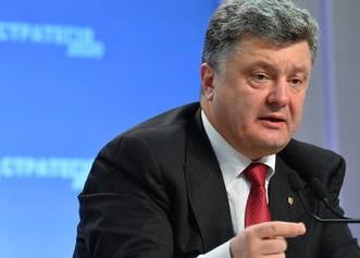 Порошенко відкритіший за Януковича, але має проблеми в комунікації з суспільством — експерти