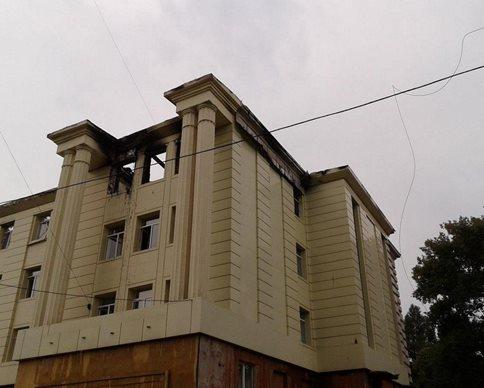 В Донецке начался учебный год, в городе стреляют из «Градов». ВИДЕО