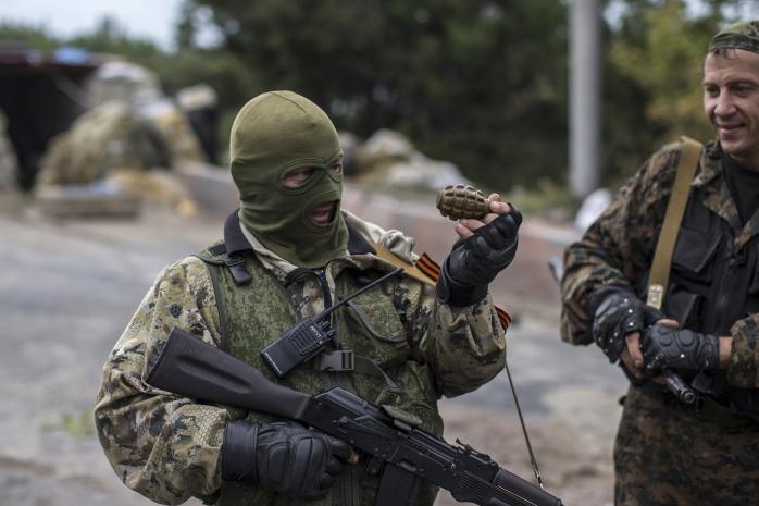 Серед бойовиків на Донбасі зростає невдоволення розподілом «допомоги» із РФ