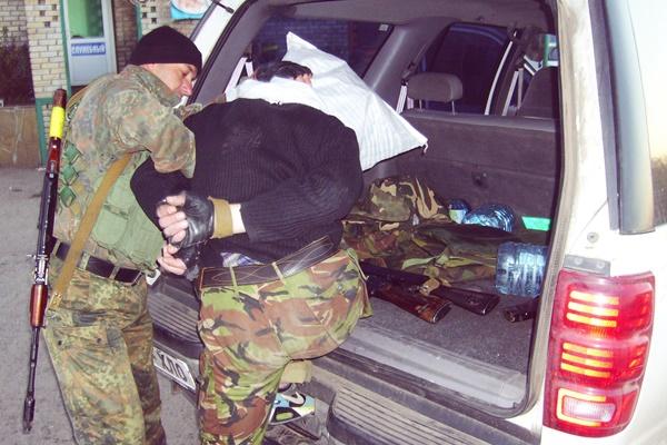Росіянина з посвідченням навідника ПЗРК затримали в Донецькій області (ФОТО)
