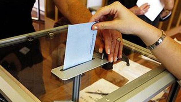 Міліція перевіряє тривалий підрахунок голосів на Луганщині