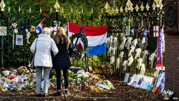 В Нидерландах почтили память жертв авиакатастрофы «Боинга» на Донбассе (ФОТО)