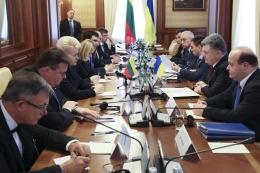 Президенти України та Литви підписали «дорожню карту» розвитку партнерства
