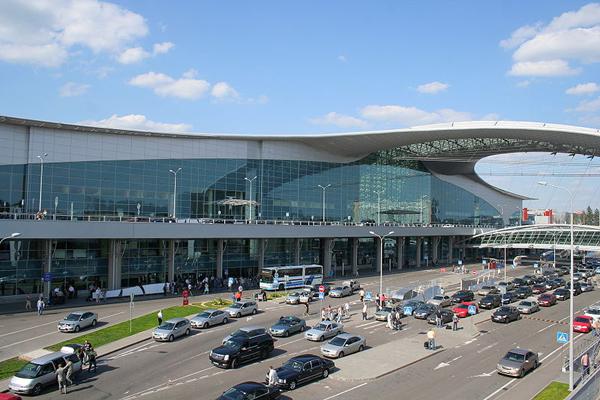 В аеропорту Москви затримали українку з 3 кг кокаїну