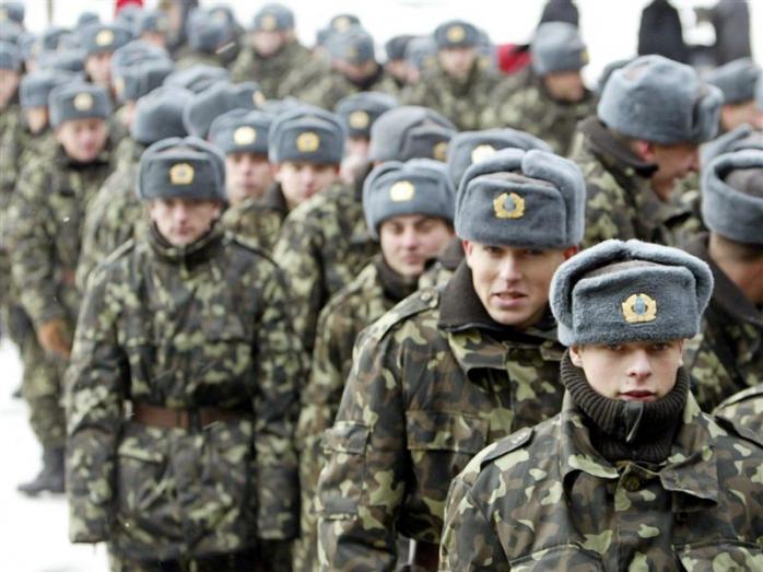 В Харьковской области для охраны объектов привлекут более двух тысяч военных