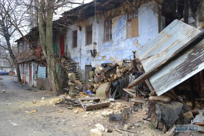 В Одессе рухнул дом (ВИДЕО)