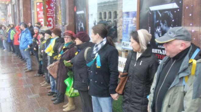 В Петербурге задержали участников акции в поддержку Савченко
