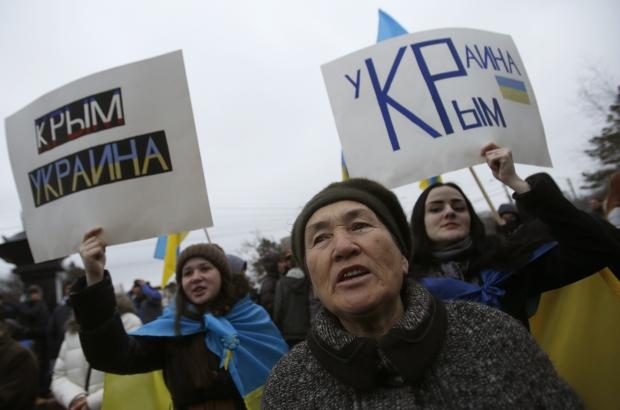 Рада приняла обращение к международным организациям из-за правонарушений в Крыму