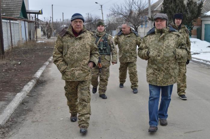 В Луганской области на фугасе подорвался автомобиль с мирными жителями — Москаль