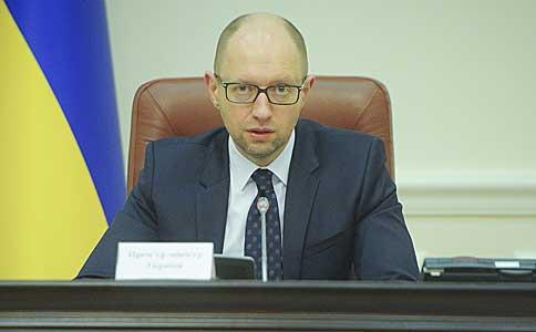 Яценюк назвав умови, за яких Україна проведе місцеві вибори на Донбасі