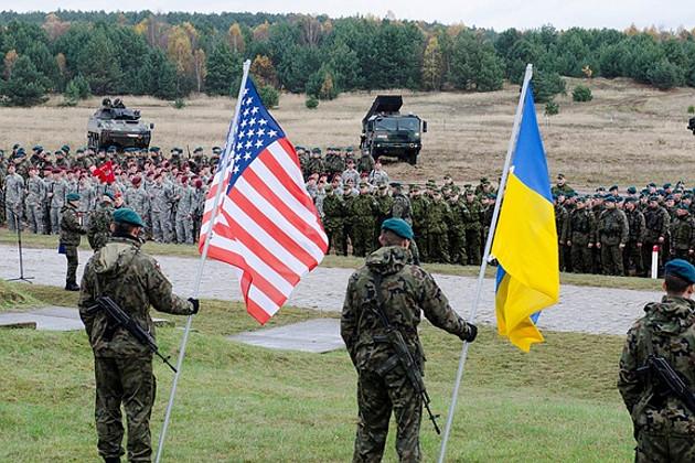 Во Львовской области начинаются учения украинских военных и десантников из США