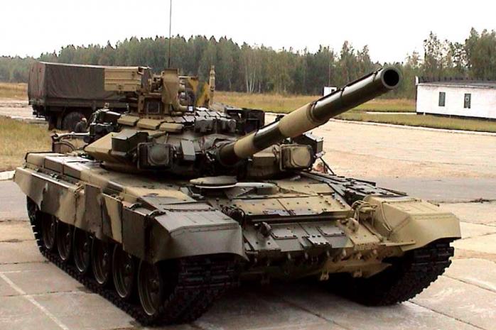Россия за два месяца перебросила на Донбасс 200 танков — Тымчук